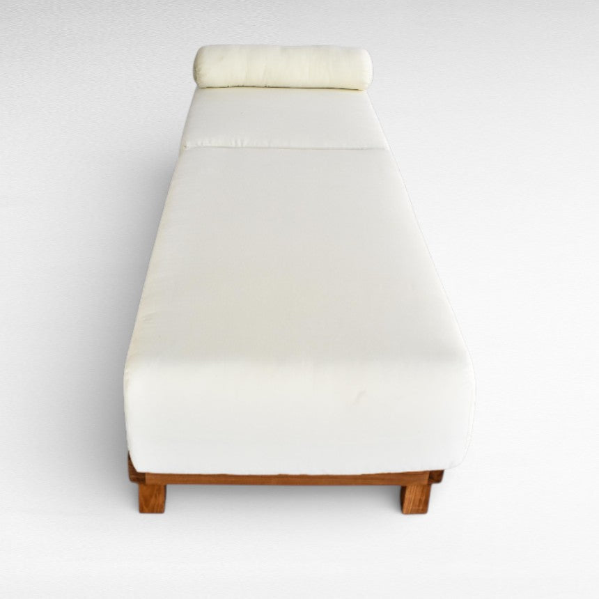 TEAK WOOD WITH OVERSIZED MATTRESS DAYBED L200 |W70 |H40 cm