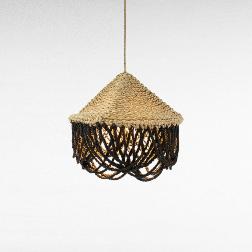 ROPE TRIANGLE SHAPE WITH LOOPED TENDRILS Φ55 |H63 cm