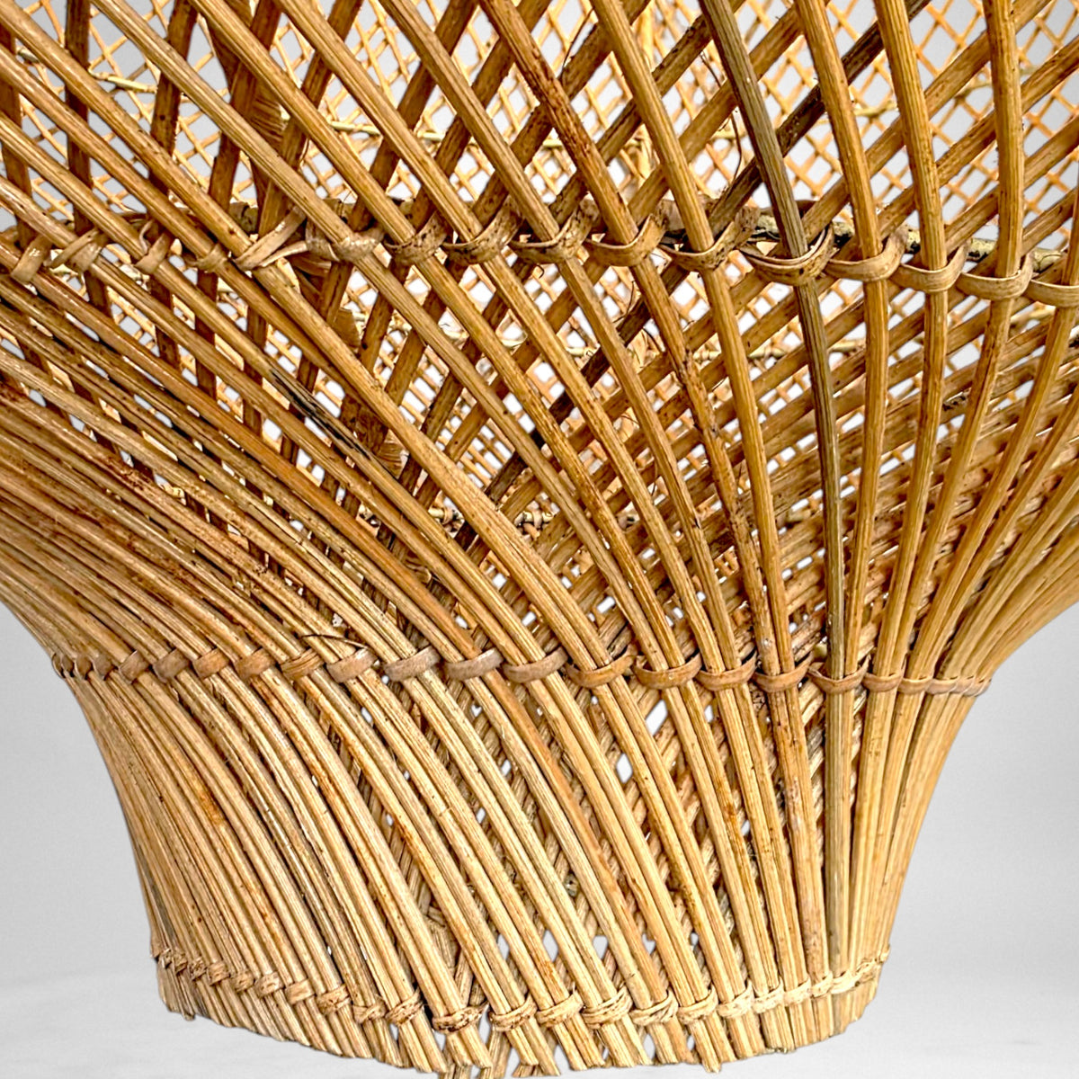 NATURAL RATTAN BULBOUS SHAPE Φ60 |H170 cm