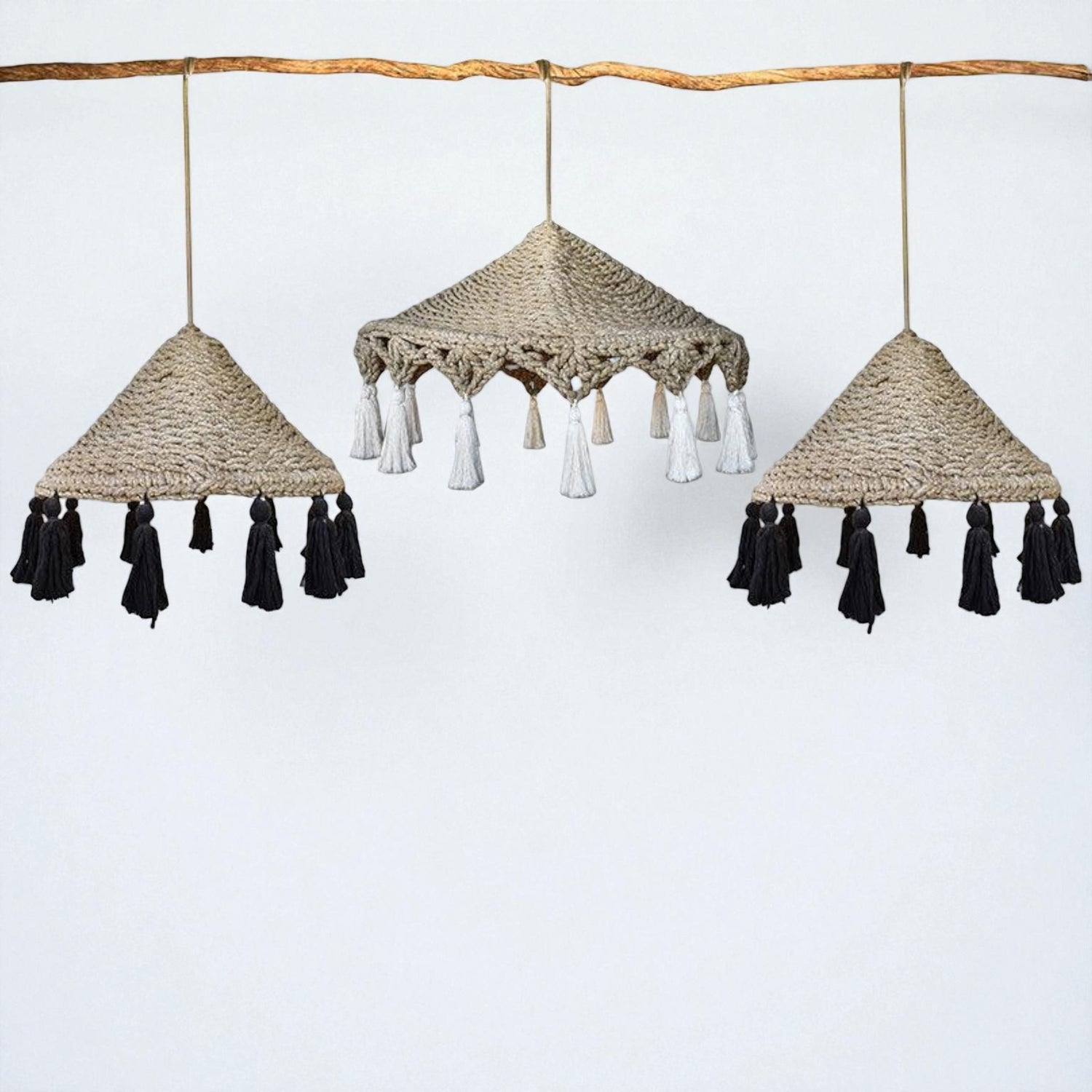 ROPE TRIANGLE SHAPE WITH MACRAME AND TASSELS Φ95 |H65 cm
