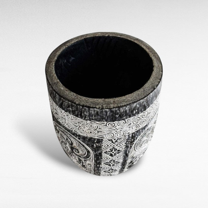 PLANTER PALM WITH CARVING GREY SHORT - Chora Barefoot Luxury Living