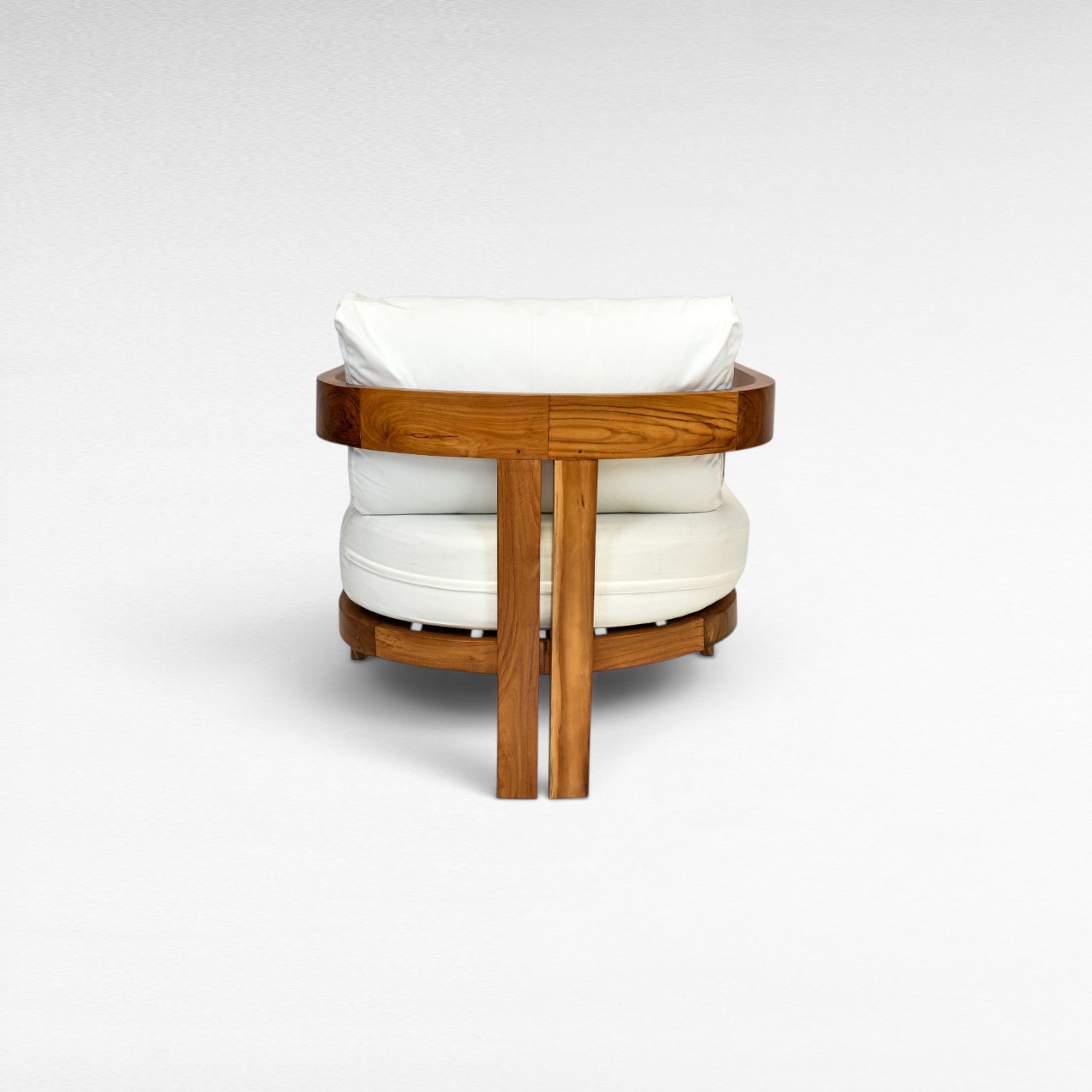 Chora Barefoot Luxury Living round teak sofa set with white cushions, D100 cm
