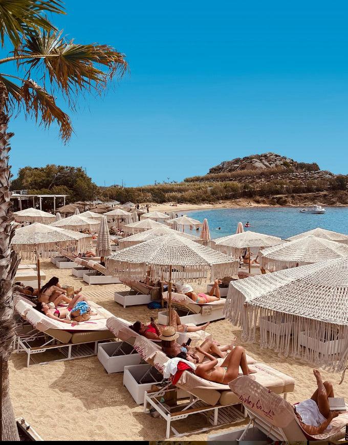 pinky-beach-mykonos_2_3c73139c-f6da-4498-810e-3445af30095f - Chora Barefoot Luxury Living